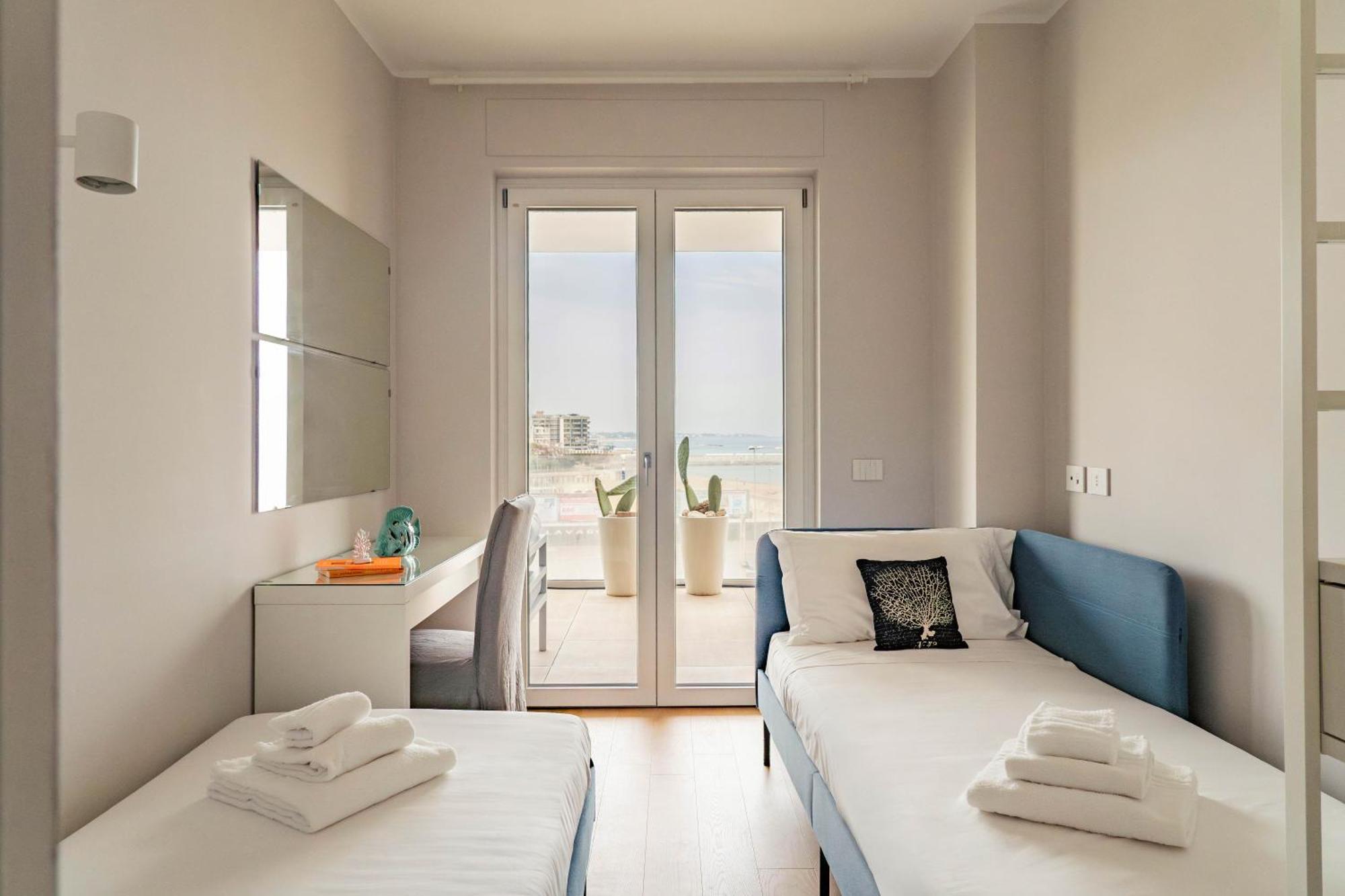 Palazzo Verdi Luxury Accomodation Bari Esterno foto